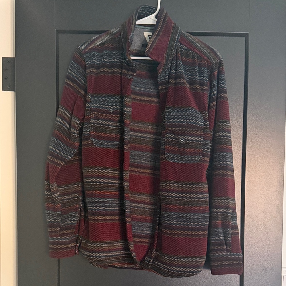 VISSLA Gray and Black Logo Patch fleece flannel  button up